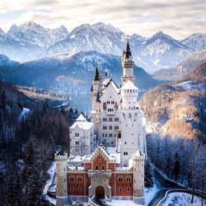 Meet your Posher, Shone